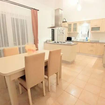 Villa Oasis Village